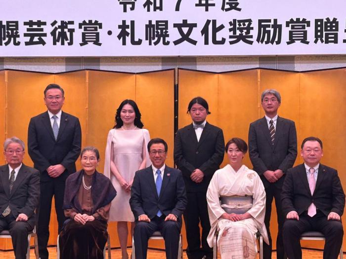 受賞者との記念撮影