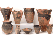 写真5発掘された縄文時代後期の土器