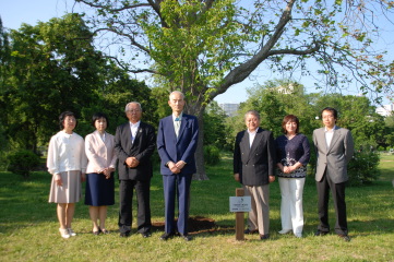 「環境首都・札幌」宣言記念植樹の集合写真