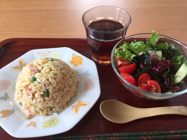 水曜日昼ご飯