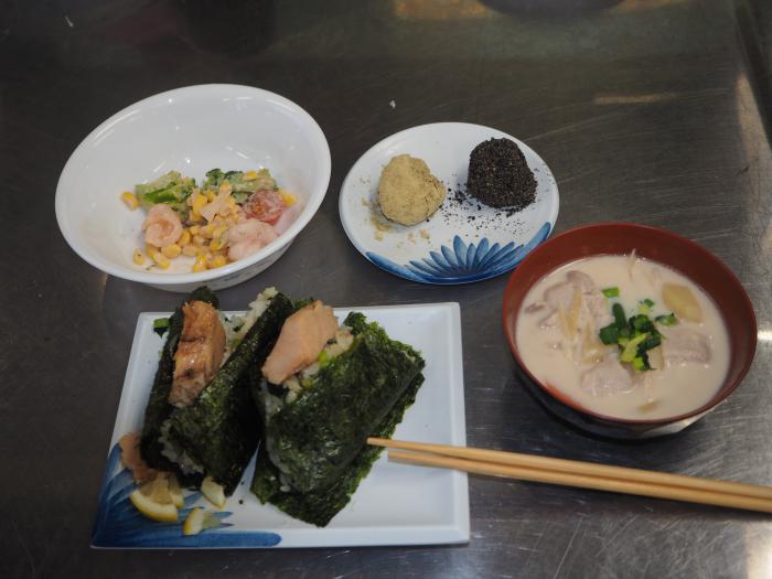 親子料理教室で作ったメニューの写真