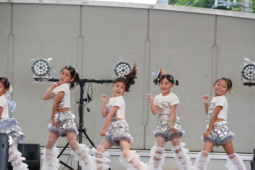 YORUMU DANCE STUDIO