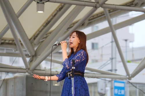 ライブステージ