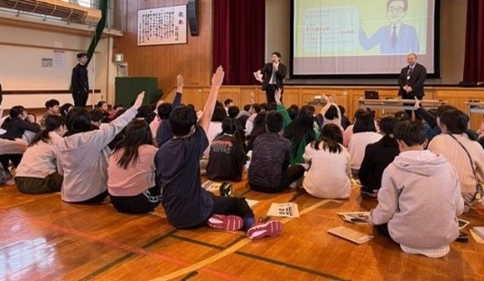 山鼻小学校