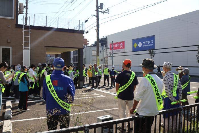 写真：R809秋の交通安全街頭啓発3