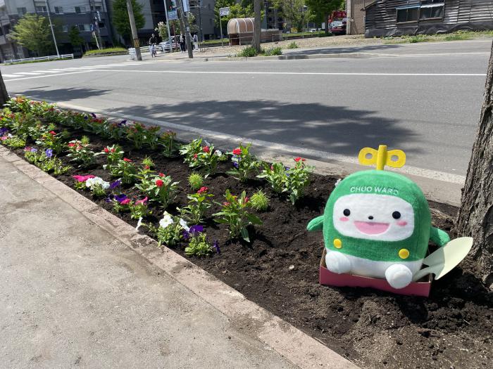 20260523_東北連合町内会_親子花植え