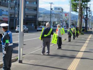 円山地区秋の交通安全運動の様子