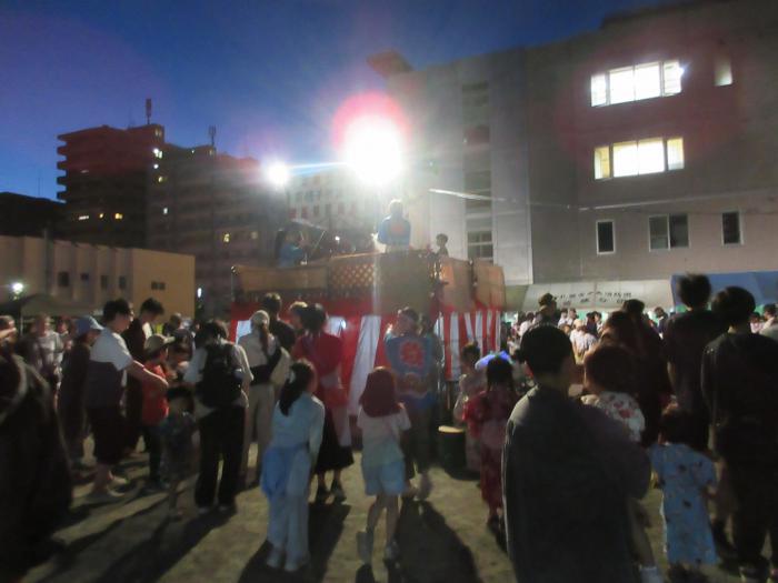 盆踊り
