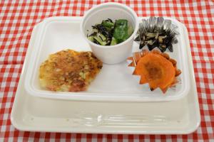 参加者に振る舞われた試食