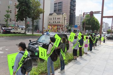 街頭啓発の様子1