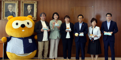 株式会社ローソンと市内障がい者就労支援施設とのコラボレーション商品発売の市長報告会に参加しました