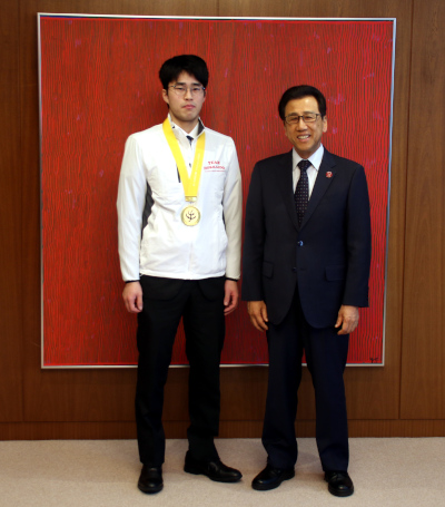 「第62回技能五輪全国大会」金賞受賞者がお越しになりました