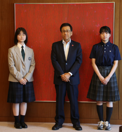 高校生平和大使の皆さまがお越しになりました