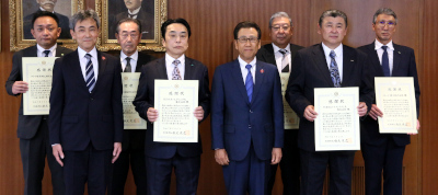 「さぽーとほっと基金」への寄付に対する感謝状贈呈式を行いました