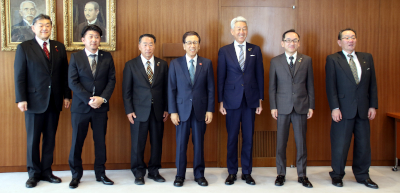 第76回全国建築板金業者北海道大会関係者表敬訪問