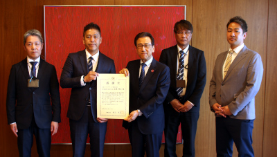 OKIクロステック株式会社からの寄付に対する感謝状贈呈式を行いました