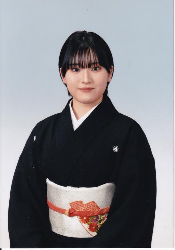 緑祥菜月
