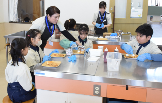 職業体験の様子