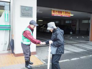 街頭啓発のようす1