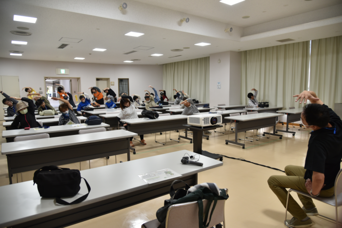 準備体操の様子