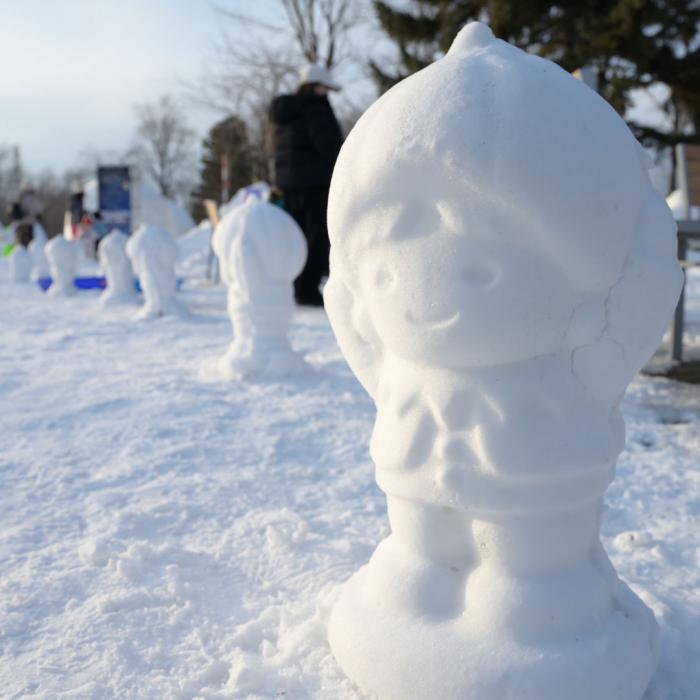 タッピー雪像
