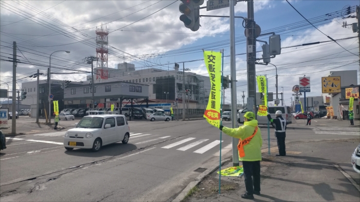 街頭啓発の様子