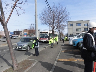 R3春の交通安全運動伏古本町地区