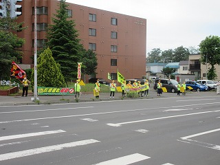 交通安全運動の様子