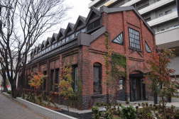 日本食品製造合資会社旧工場の写真