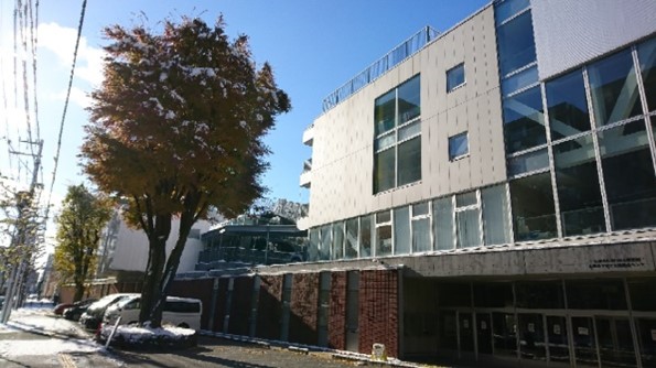活用促進景観資源（資生館小学校のオオモミジ）
