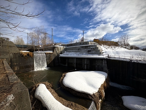精進川放水路の写真