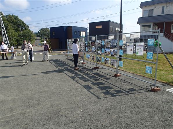 写真：パネル展の様子