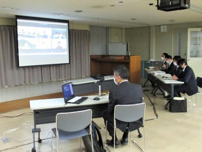 写真：第1回専門部会（環境、都市空間分野）の様子