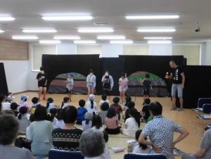 「つくしんぼクラブ」のみなさんによるけん玉