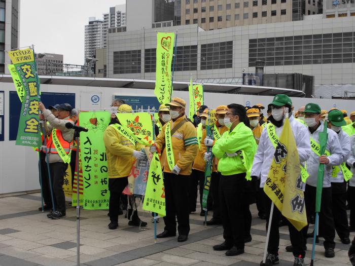 北区各地区からの参加のみなさんが整列している様子