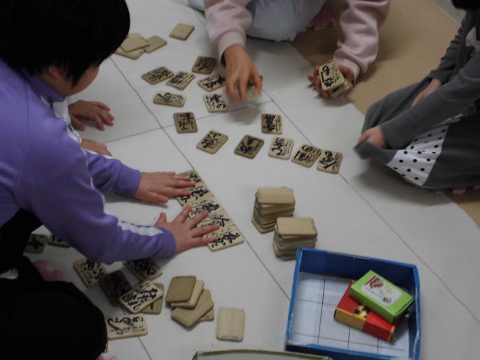 百人一首に夢中