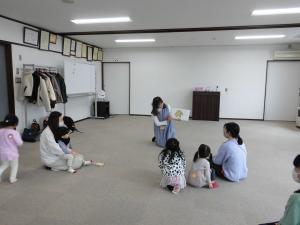 街頭啓発を行った鉄西地区の皆さん