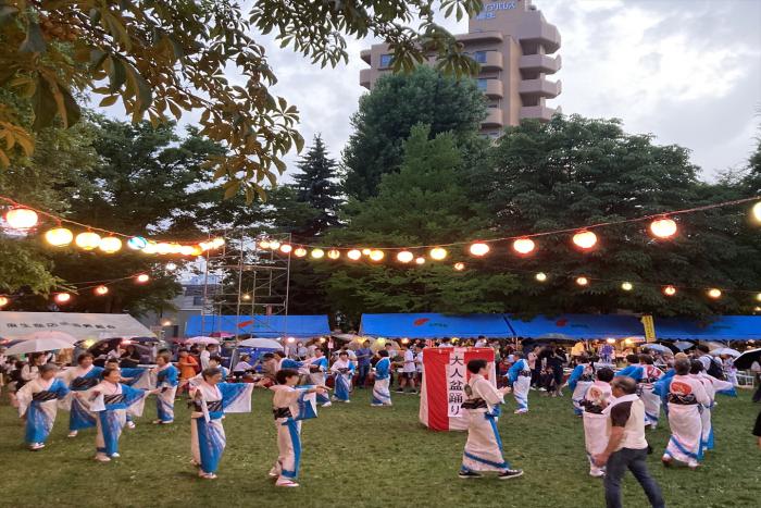 こども盆踊りの様子