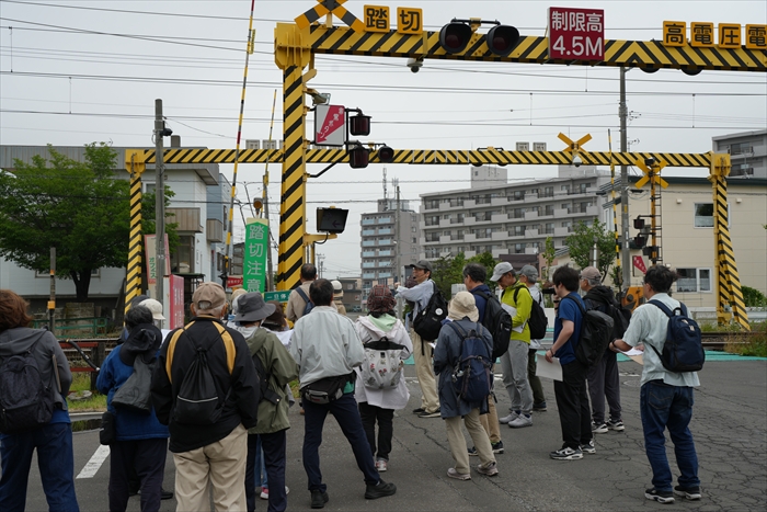 丸〆街道踏切