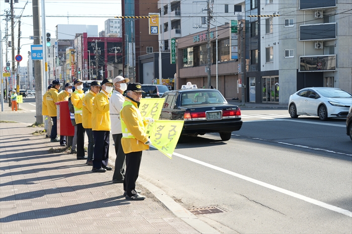 街頭啓発の様子1