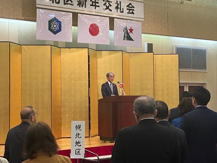 挨拶をする佐藤北区長
