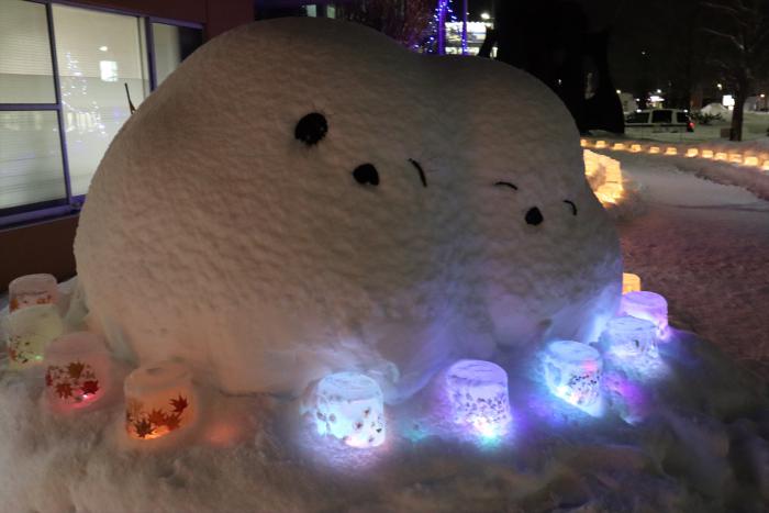 シマエナガの雪像