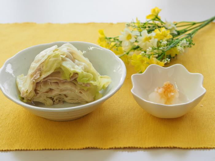 春キャベツの重ね蒸し