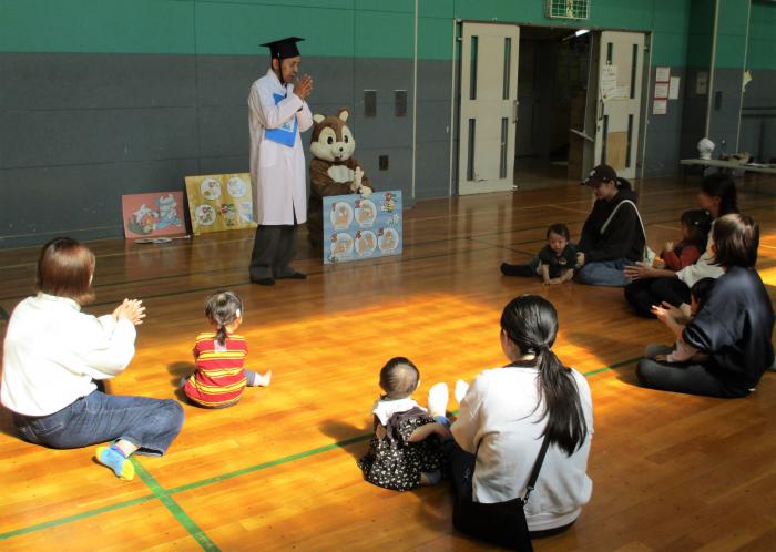 「手洗い博士」登場