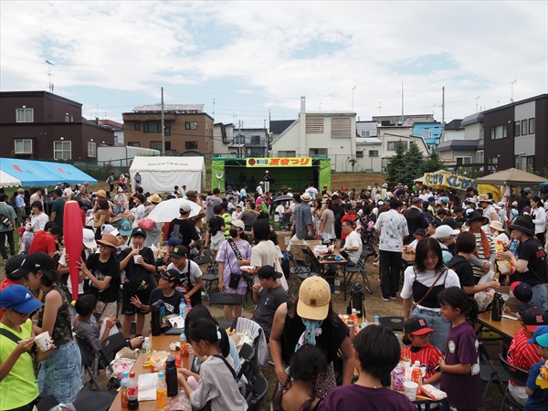 昨年の第13回町連夏まつりの様子