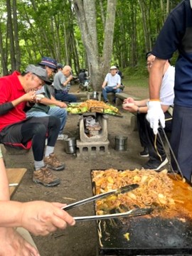 ゴールした後は焼肉に舌鼓を打ちました