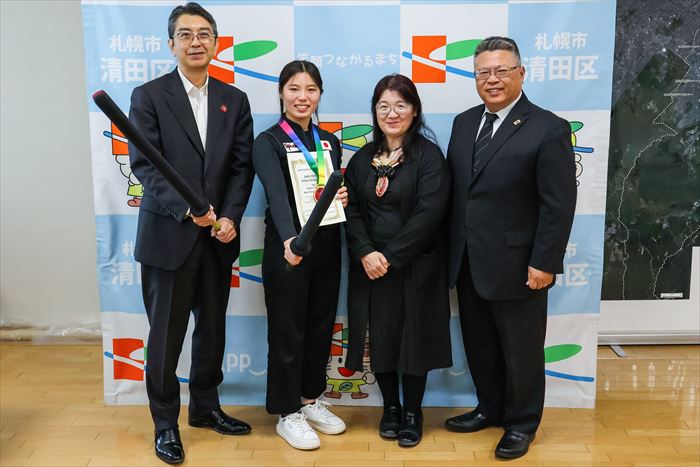 区長表敬訪問の様子