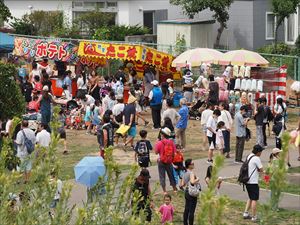 夏まつりの様子