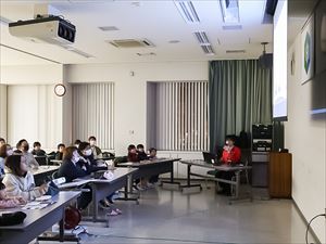 星空解説の様子