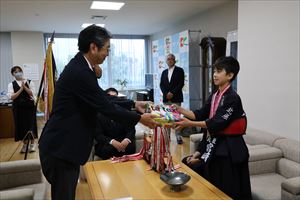 北海道少年剣道錬成大会優勝及び全国大会出場の表敬訪問2